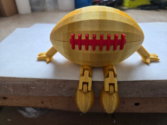 3D Printed Articulated Football Buddy – Flexible Desk Toy & Shelf Sitter